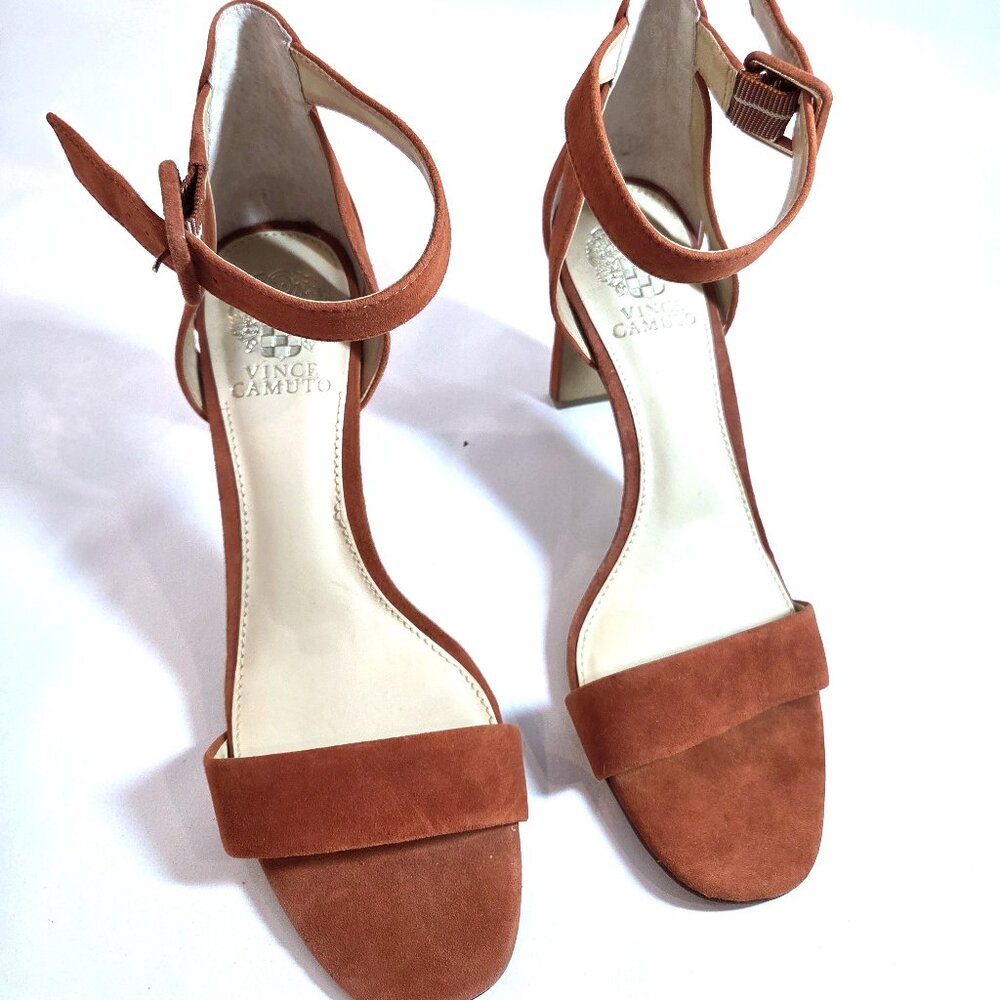Vince Camuto Suede Heels Size 9